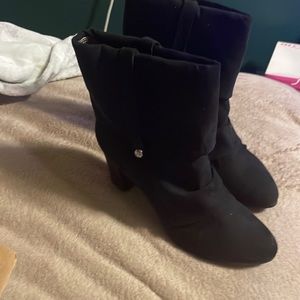Pull on convertible boots